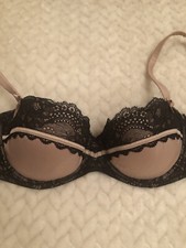Ladies Bra Padded By La Senza 32D