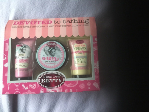 Along came betty - bath, gift