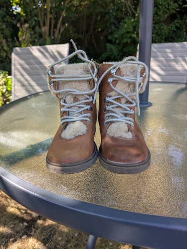Clarks tan leather - clarks, lined