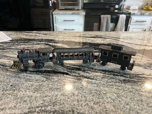 Antique cast iron train set - train,