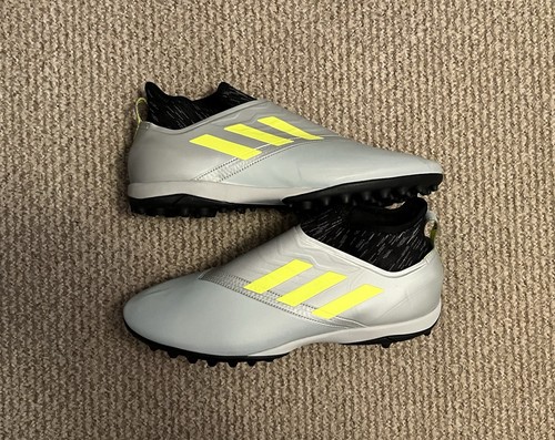 Adidas glitch inner - adidas,