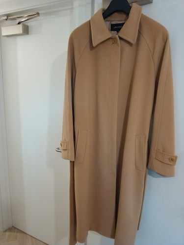 Jaegar ladies vintage camel - jaegar,