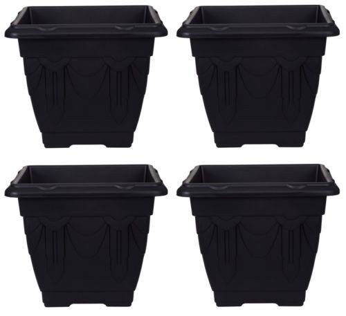 Black square venetian pot - square,