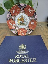 Royal Worcester Plate ~ Queen
