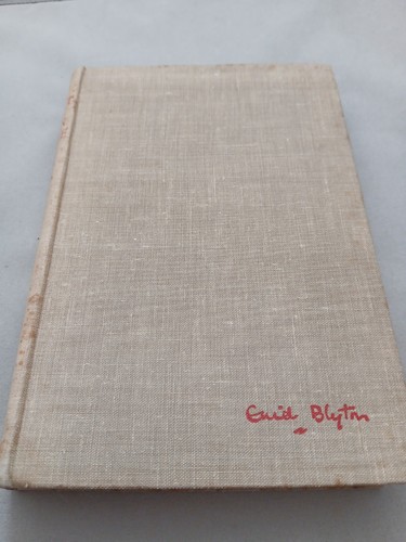 Enid blyton the - secret, moon