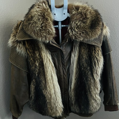 Rare authentic vintage raccoon - authentic,