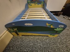Children's bed in new condition, barely used.
