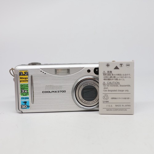 Nikon digital camera coolpix - digital,