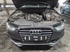 ENGINE ECU AUDI A4 MK4 FL