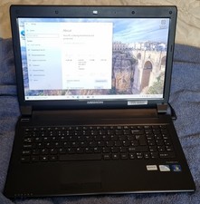 Medion Akoya E6227 - Windows