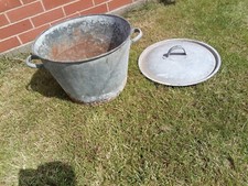 Old Vintage Galvanised Tin Bath Wash Tub Planter Ice Beer Log Coal Bucket