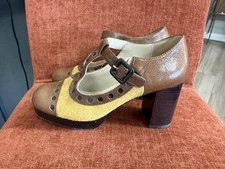 SUPER CUTE!! Orla Kiely Clarks