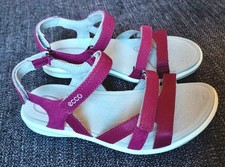 NWOB ECCO Sandals Pink/Cerise
