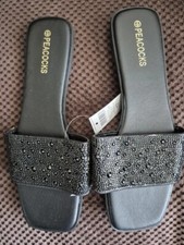 Ladies Flip Flops, Slides