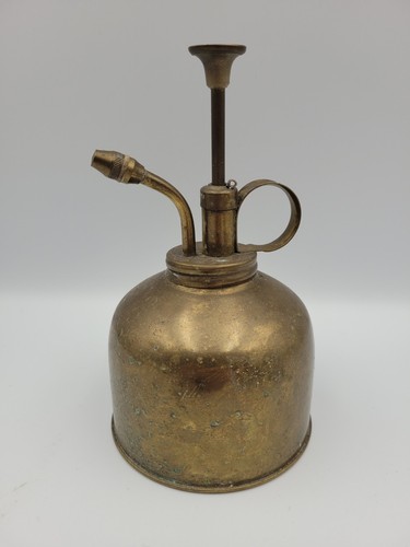 Vintage small brass plant - small,