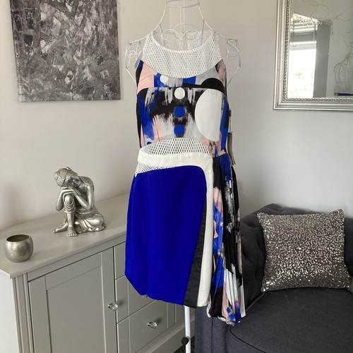 Three floor blue white - blue,