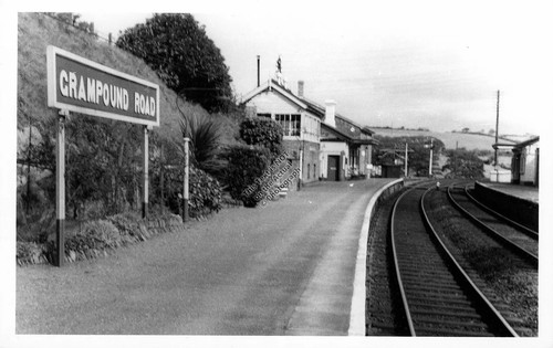 Grampound road train station - train,