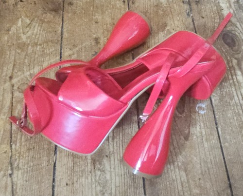 London bright red - london,