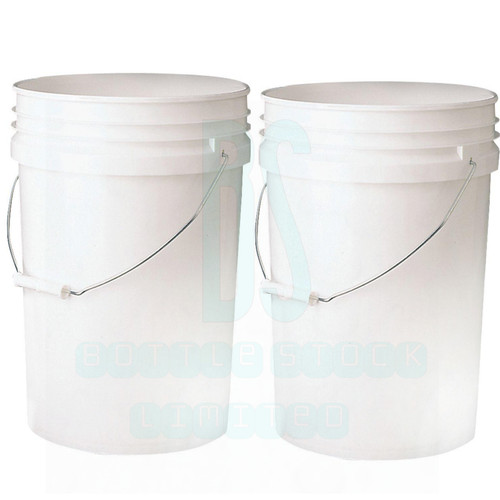 20l plasterers mixing - x,