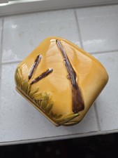 Sylvac Cigarette Ash Tray Collectable Riffle Image and Ducks. VGC