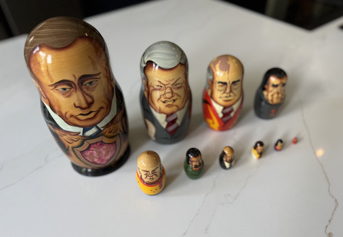 Russian leaders nesting - russian,