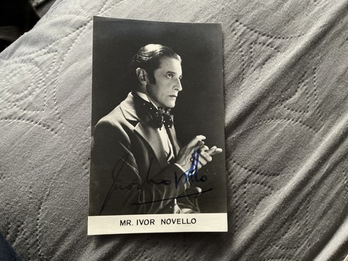 Ivor novello autograph - ,