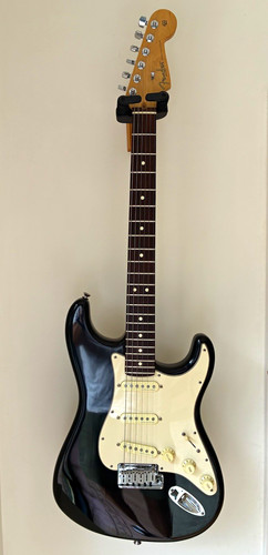 Fender stratocaster standard - fender,