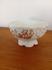 beautiful Aynsley Fine Bone