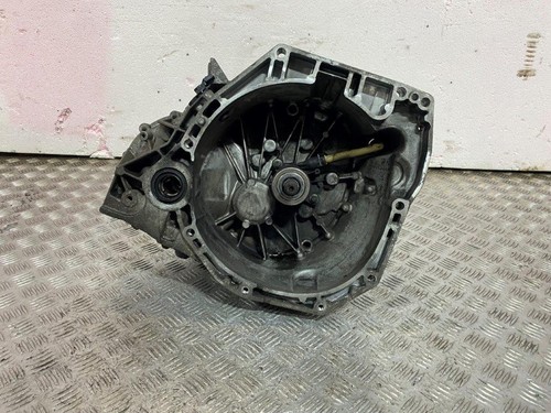 Nissan pulsar c13 - nissan,