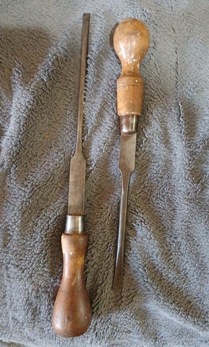 Turnscrew screwdrivers - x,