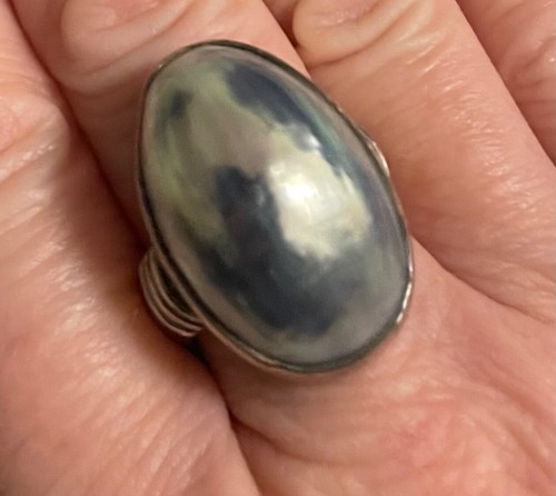 Large oval iridescent mabe - large,, iridescent,
