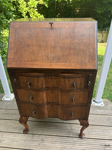 Vintage bureau queen anne - vintage,