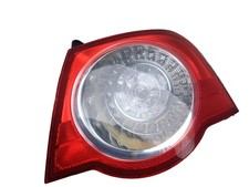 Volkswagen Passat Taillight