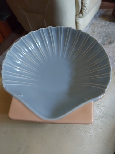 Vintage poole bicolour scallop - vintage,