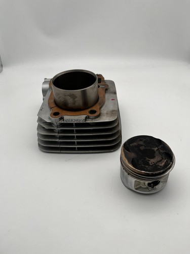 Suzuki gn250 cylinder piston - cylinder,