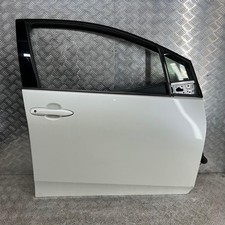 Toyota Prius 1.8 Hybrid 2016-2022 OSF Driver Side Front Right Door Shell Pearl W