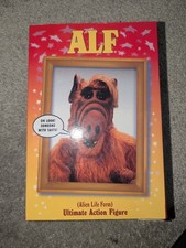 NECA Ultimate Alien Life Form