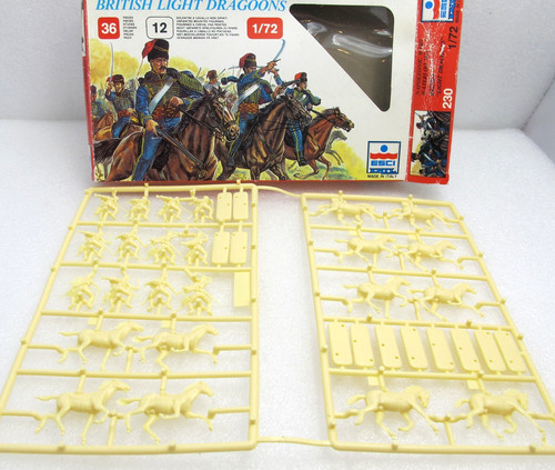 Esci 230 waterloo british - esci, 1/72