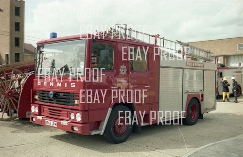 Surrey fire brigade - fire,