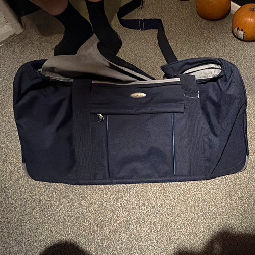 Carlton navy soft holdall - carlton,