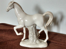 Beautiful Vintage Porcelain Horse Figurine Made In Spain