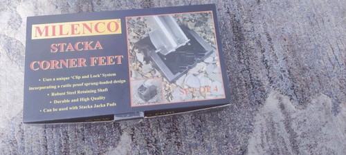Milenco stacka corner feet - stacka,