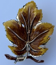 Vintage Exquisite Enamelled Leaf Brooch Autumn