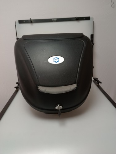 Piaggio 36l top - box,