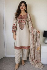 Embroidered Karandi 3-Piece