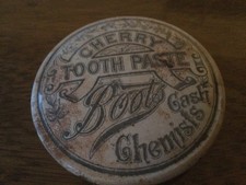 1895 BOOTS Cash Chemist Cherry Tooth Paste Pot Lid