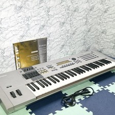 YAMAHA MOTIF6 61-Key Music