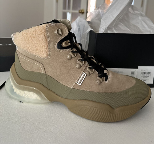 Nwt coach citysole hiker - nwt,
