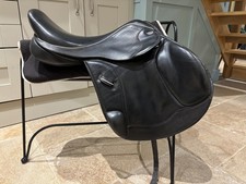 17.5” Winners Circle