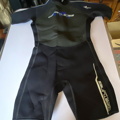 Ladies size shortie - size, 16